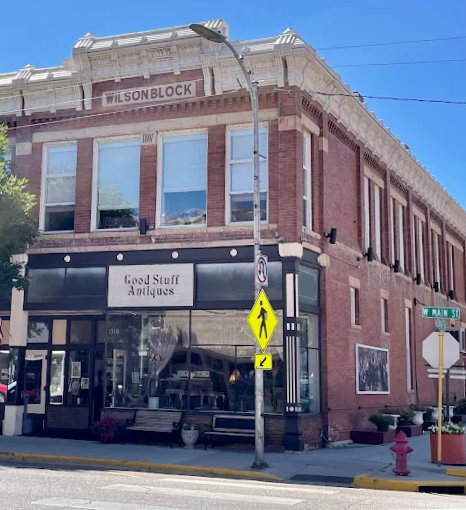 Front of Good Stuff Antiques in Florence, Colorado